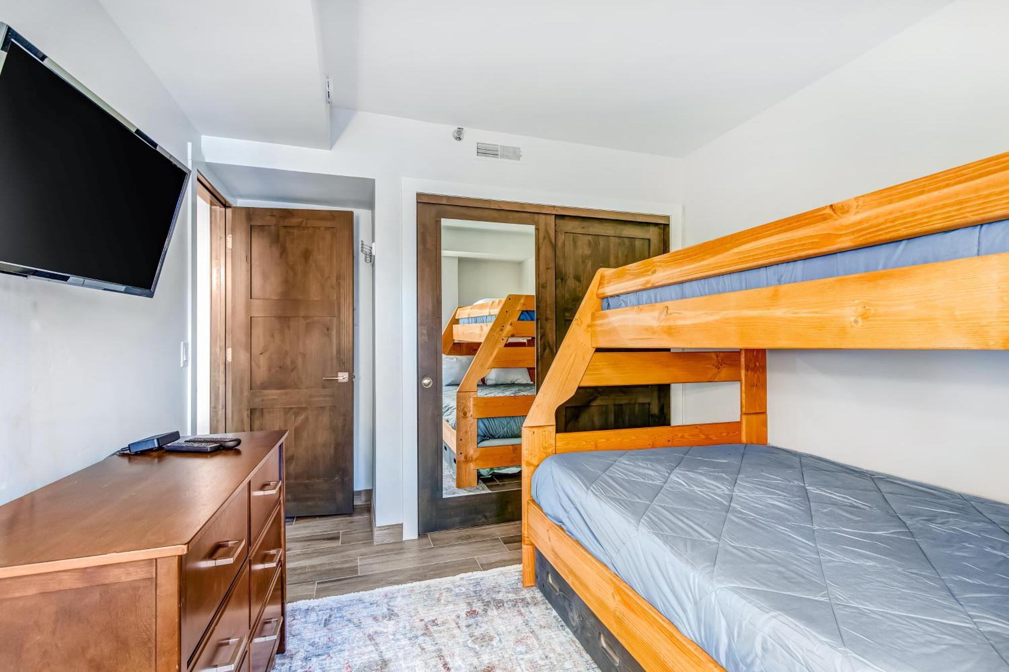 Park Station Family Retreat Villa Park City Bilik gambar