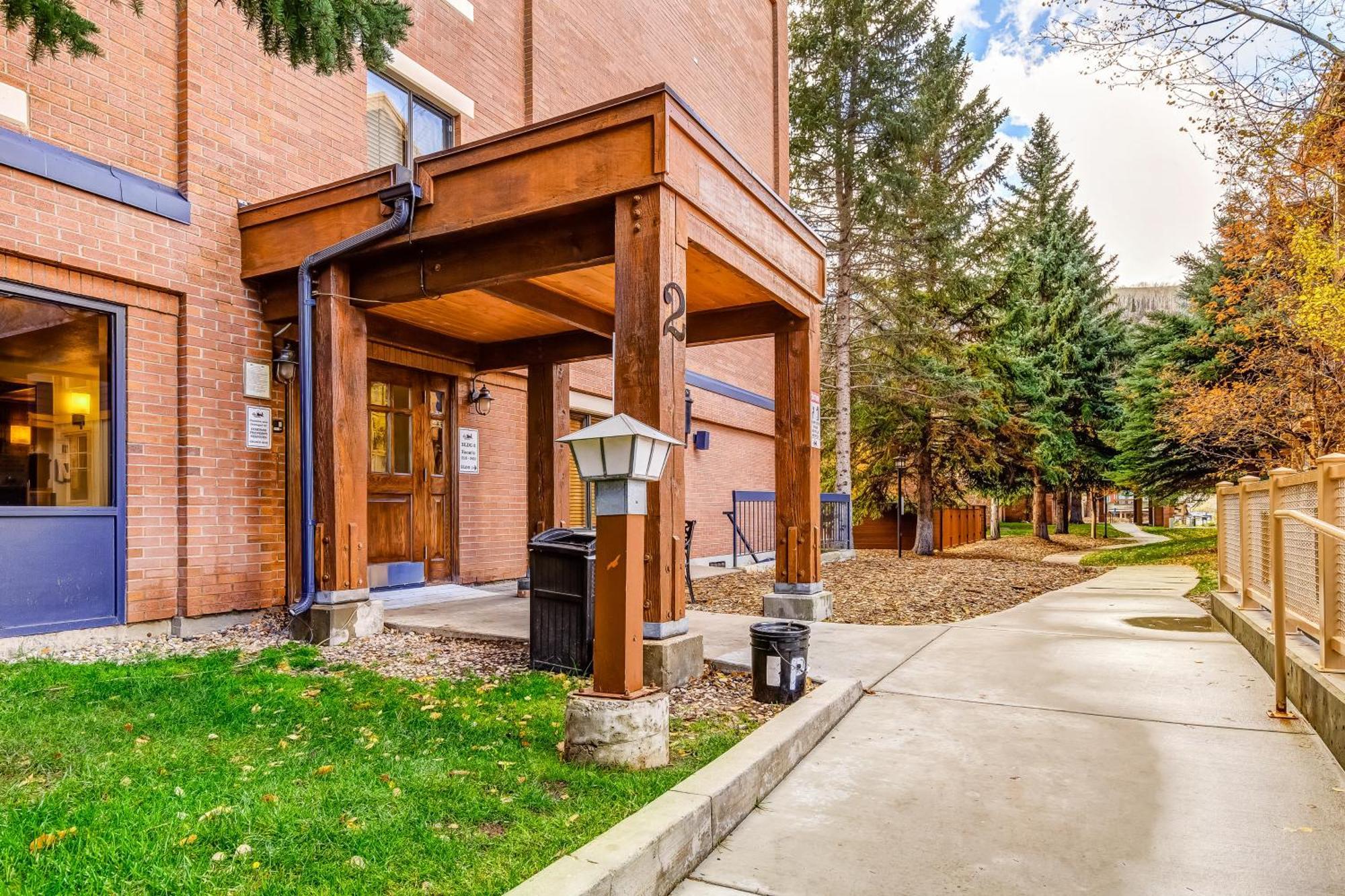 Park Station Family Retreat Villa Park City Bilik gambar